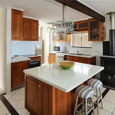 Beach At Your Feet Bargara Exterior photo